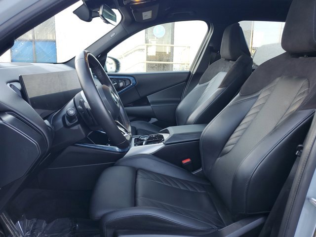 Used 2025 BMW X3 xDrive30i image 14