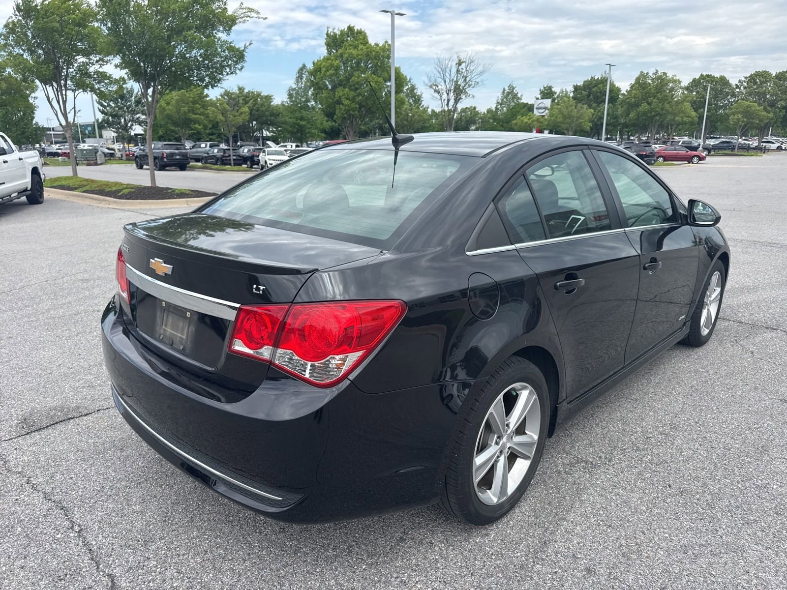 Used 2012 Chevrolet Cruze LT w/ RS Package FWD image 5