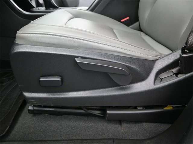 Used 2022 Chevrolet Colorado W/T image 11