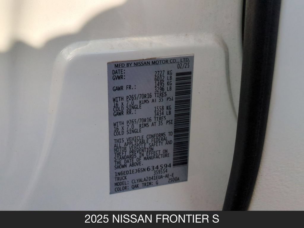 Used 2025 Nissan Frontier S RWD image 25