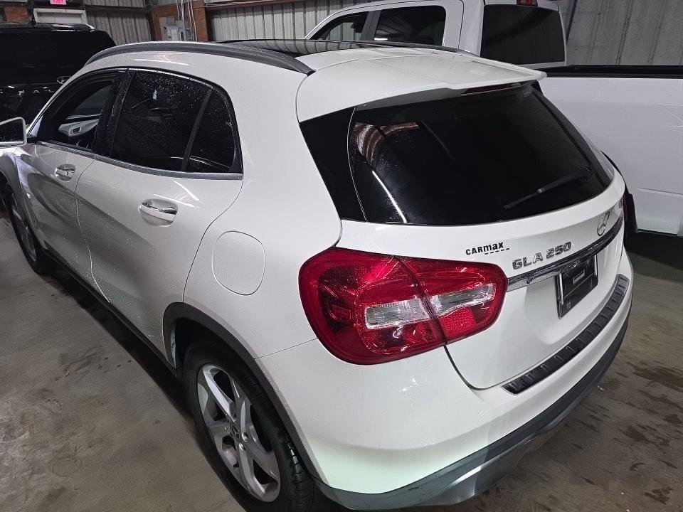 Used 2018 Mercedes-Benz GLA 250 4MATIC image 10