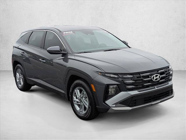 Certified 2026 Hyundai Tucson SE FWD image 3