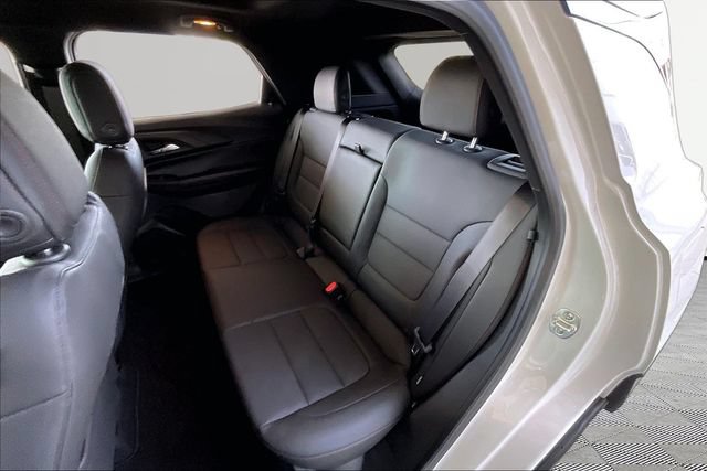 Used 2026 Chevrolet TrailBlazer RS w/ Convenience Package FWD image 16