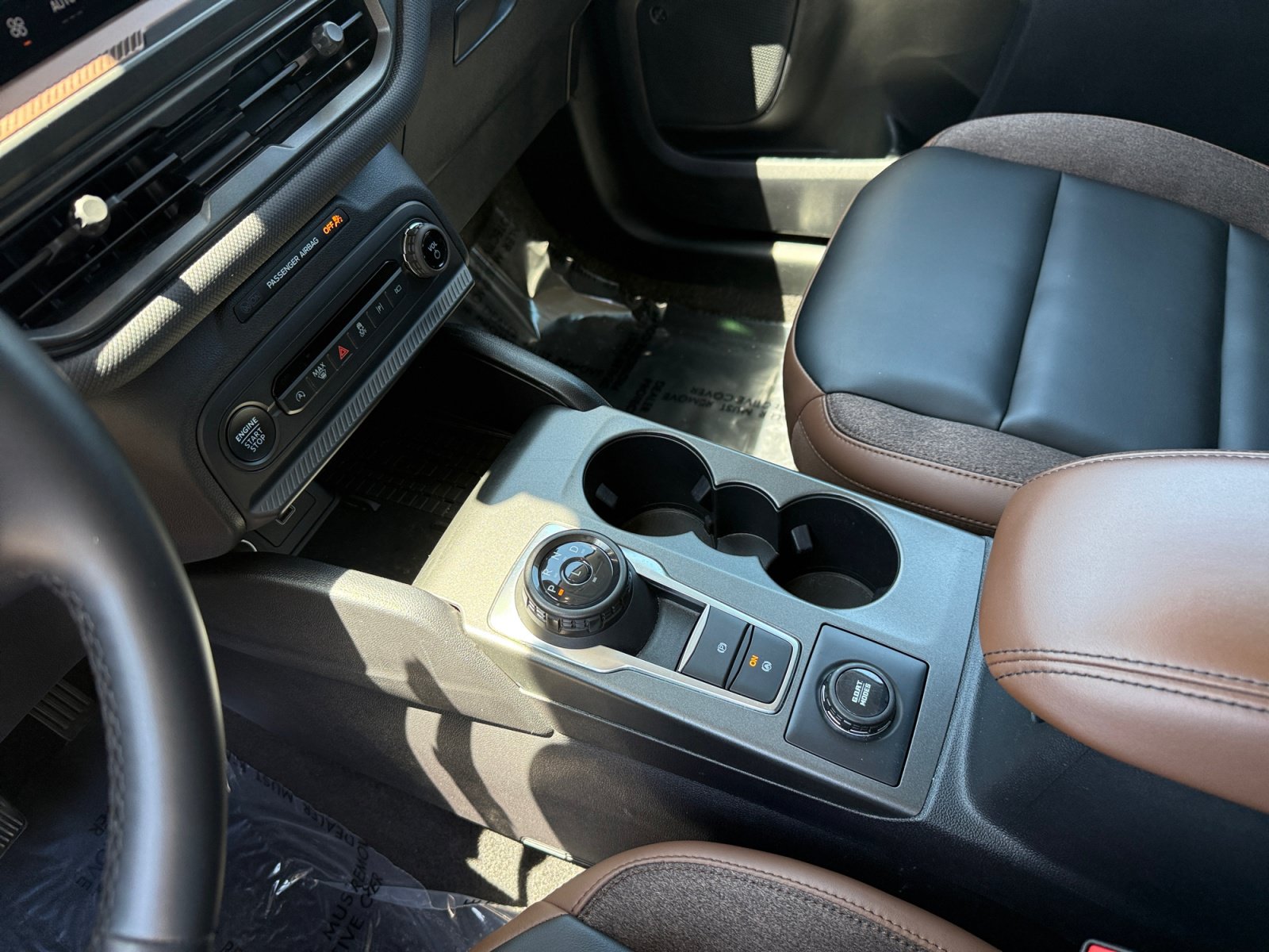 Certified 2025 Ford Bronco Sport Outer Banks w/ Outer Banks Tech Package+ AWD/4WD image 13