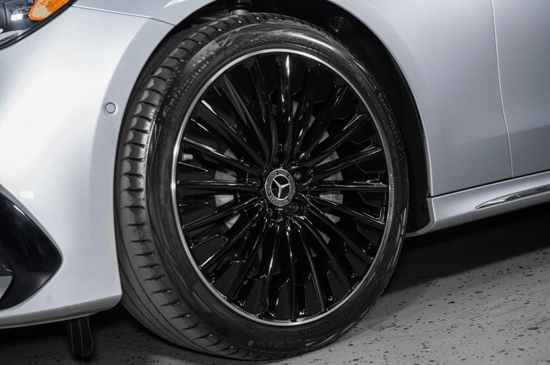 New 2026 Mercedes-Benz E 450 4MATIC Sedan image 33