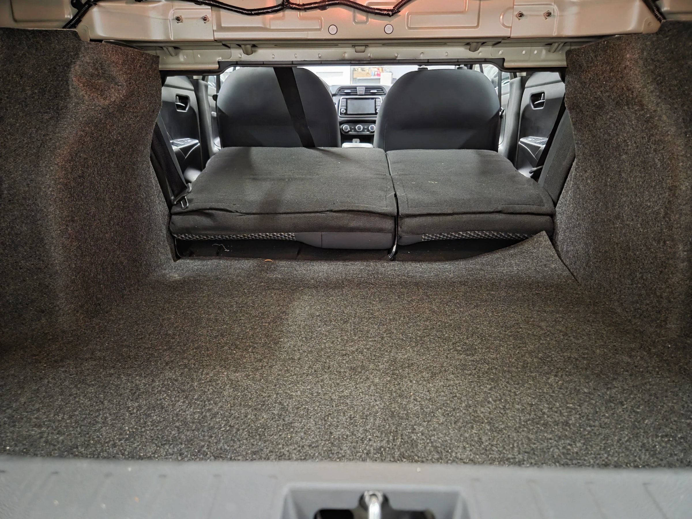 Used 2020 Nissan Versa S FWD image 35