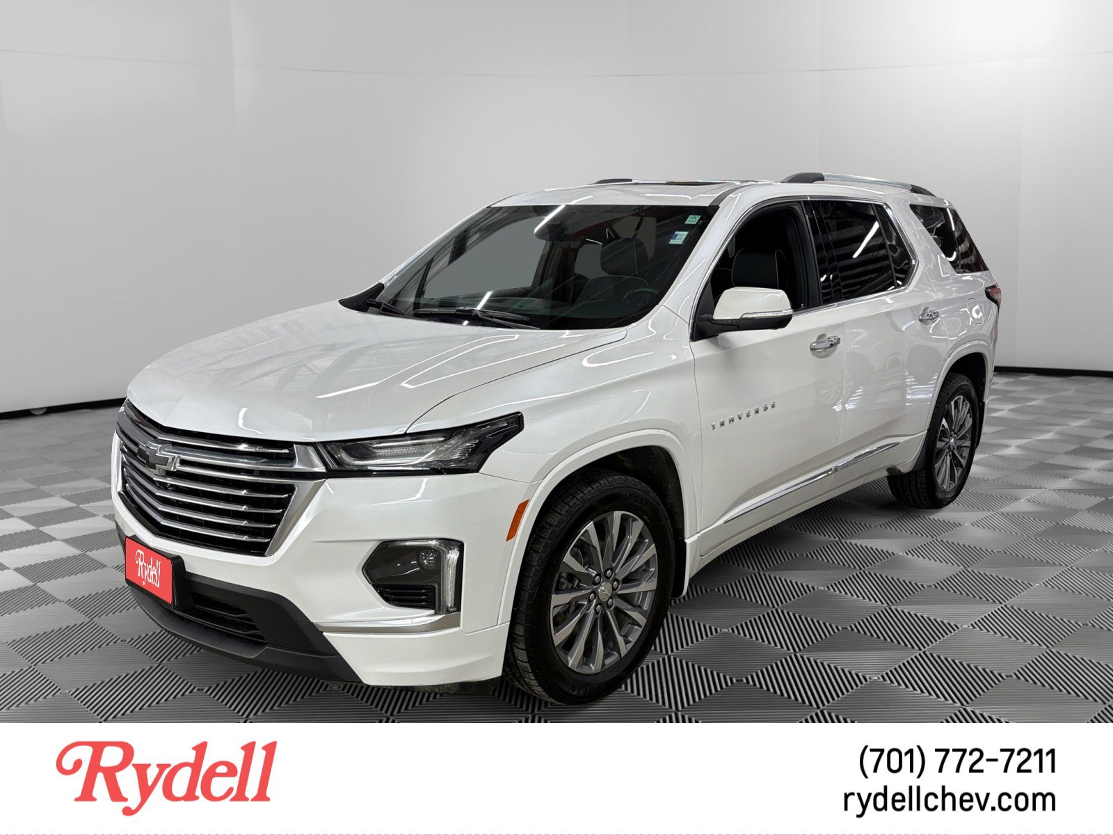 Used 2022 Chevrolet Traverse Premier