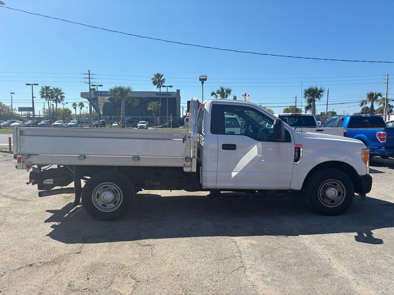Used 2017 Ford F250 XL RWD image 3