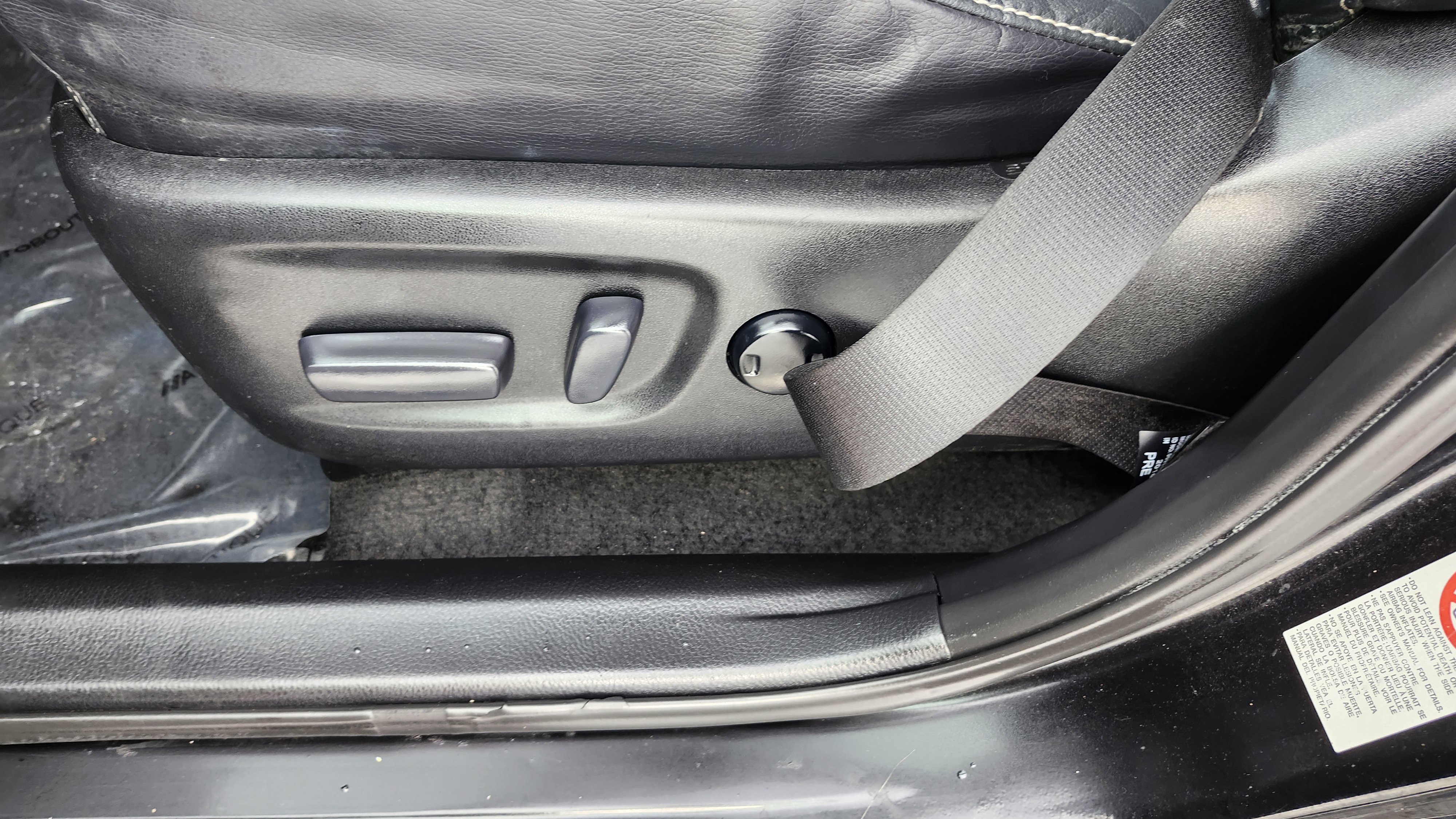 Used 2016 Toyota RAV4 Limited w/ Advanced Technology Package image 25