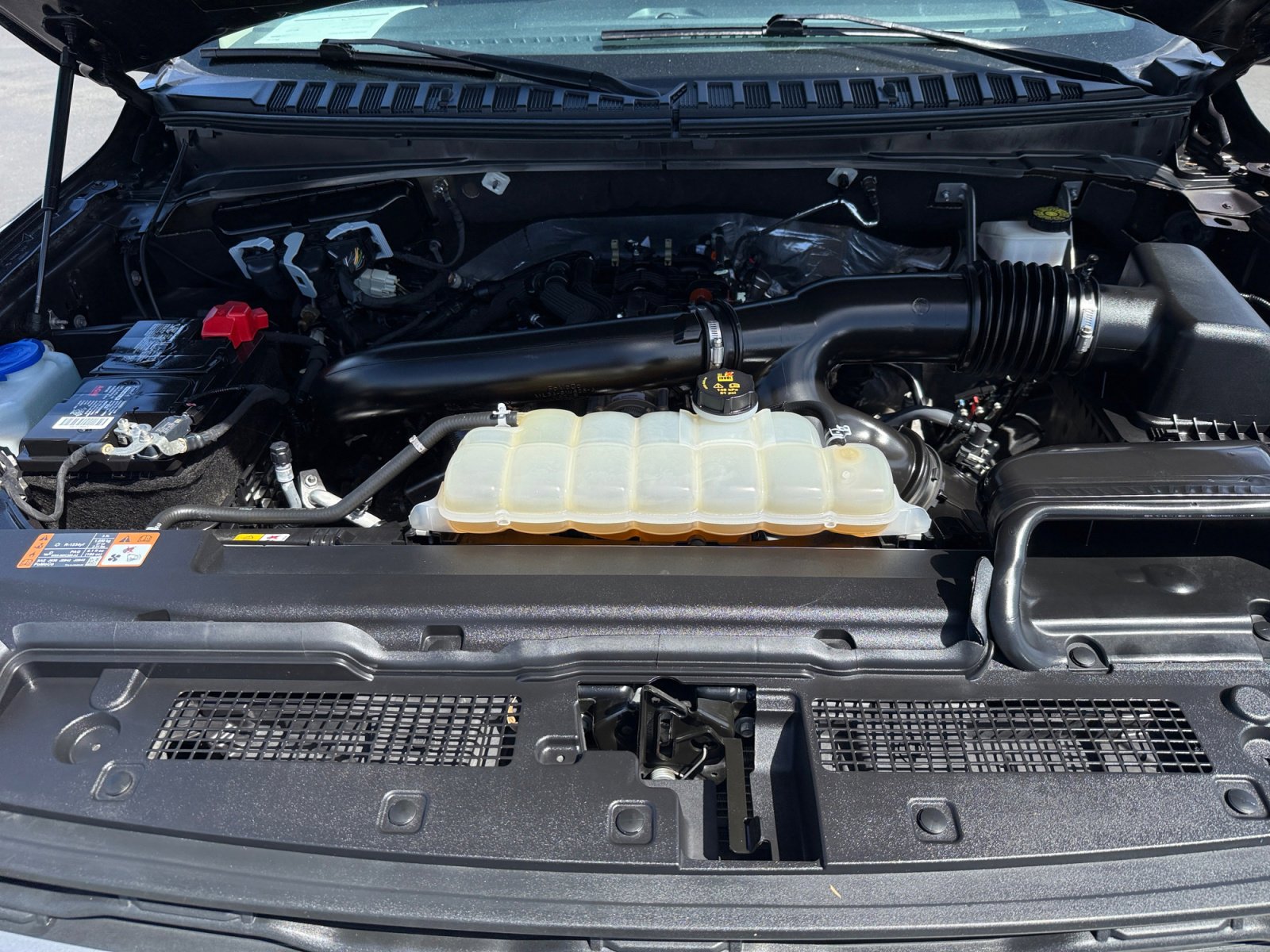 Used 2024 Ford Expedition Max XLT image 20