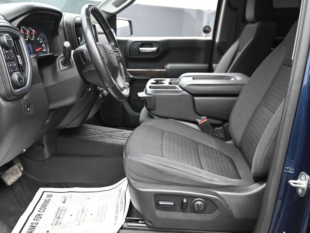 Used 2020 Chevrolet Silverado 1500 RST image 15