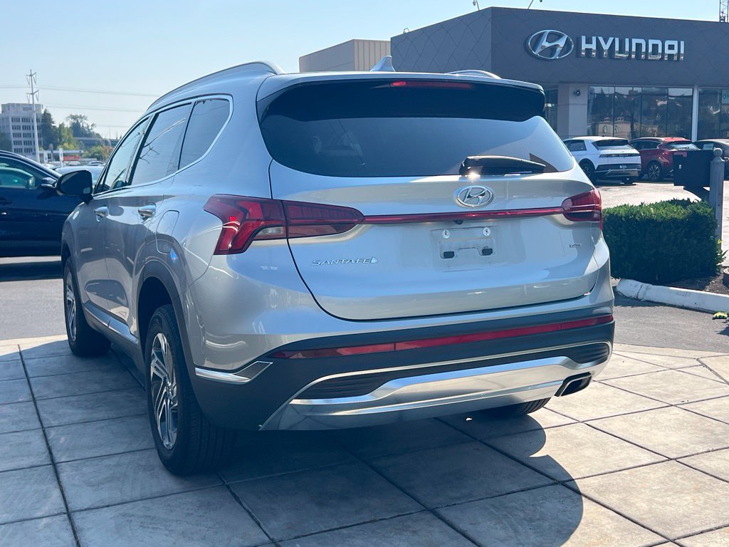 Used 2023 Hyundai Santa Fe SEL w/ Premium Package AWD/4WD image 7