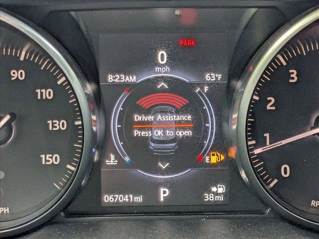 Used 2017 Land Rover Range Rover Evoque SE Premium image 10