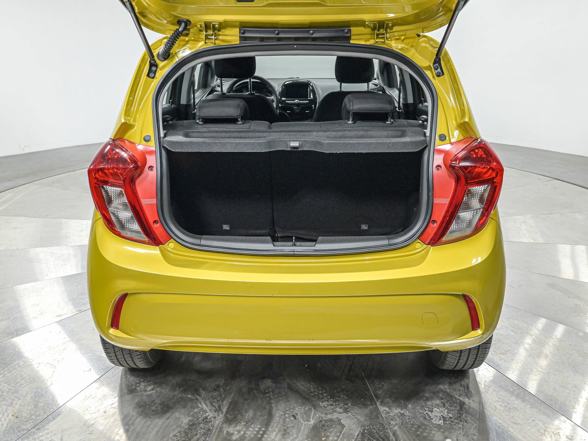 Used 2022 Chevrolet Spark LT FWD image 7
