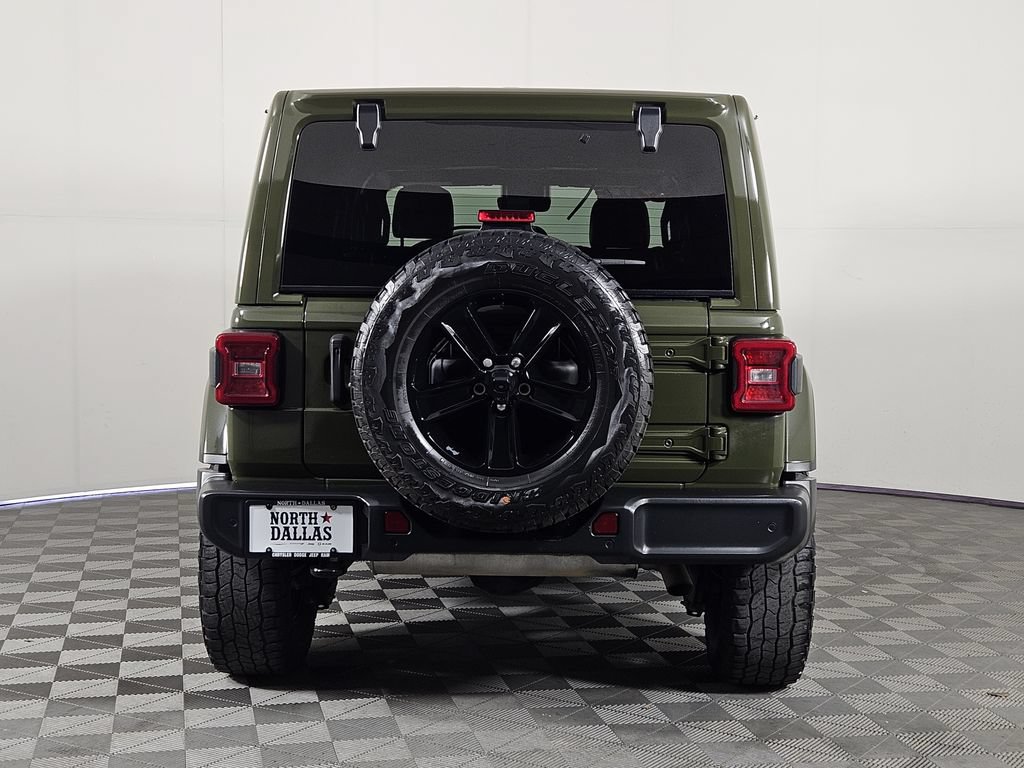 Used 2022 Jeep Wrangler Unlimited Sahara AWD/4WD image 4