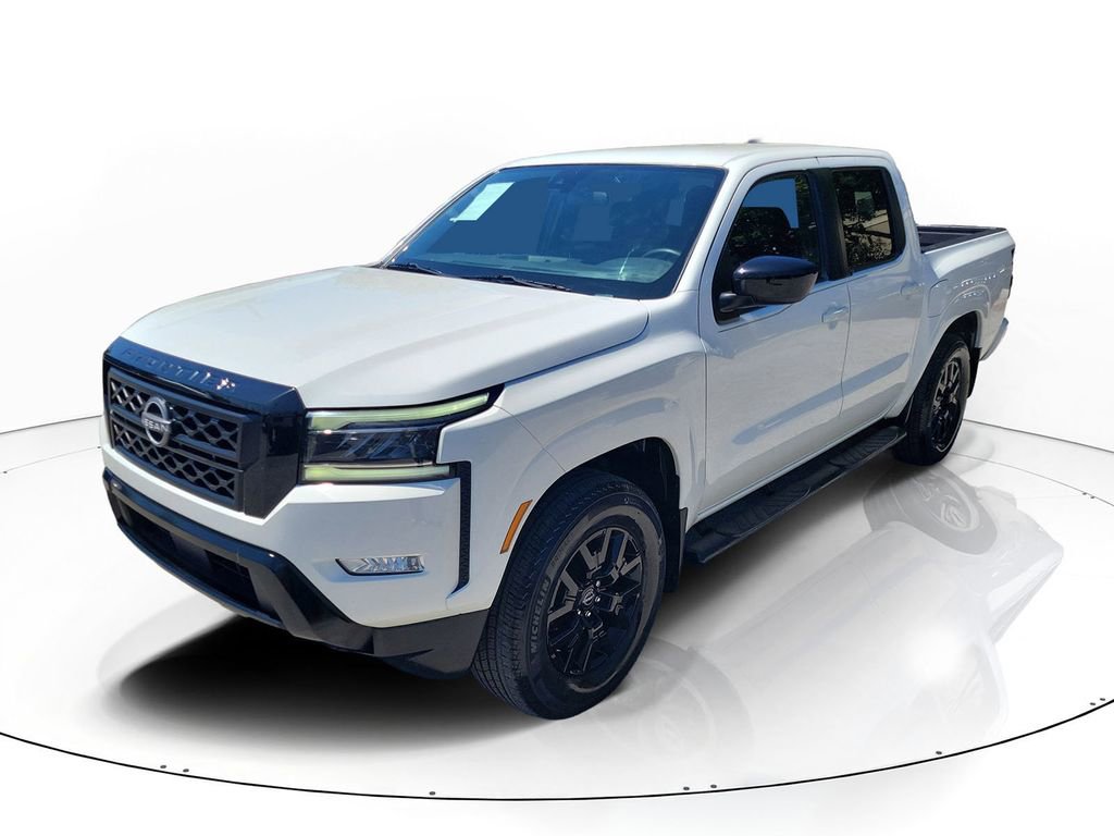 Certified 2023 Nissan Frontier SV w/ Midnight Edition Package image 4