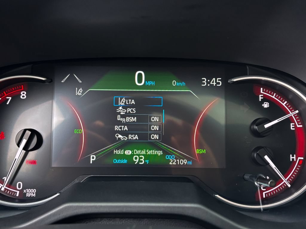Used 2025 Toyota RAV4 XLE w/ Convenience Package AWD/4WD image 29