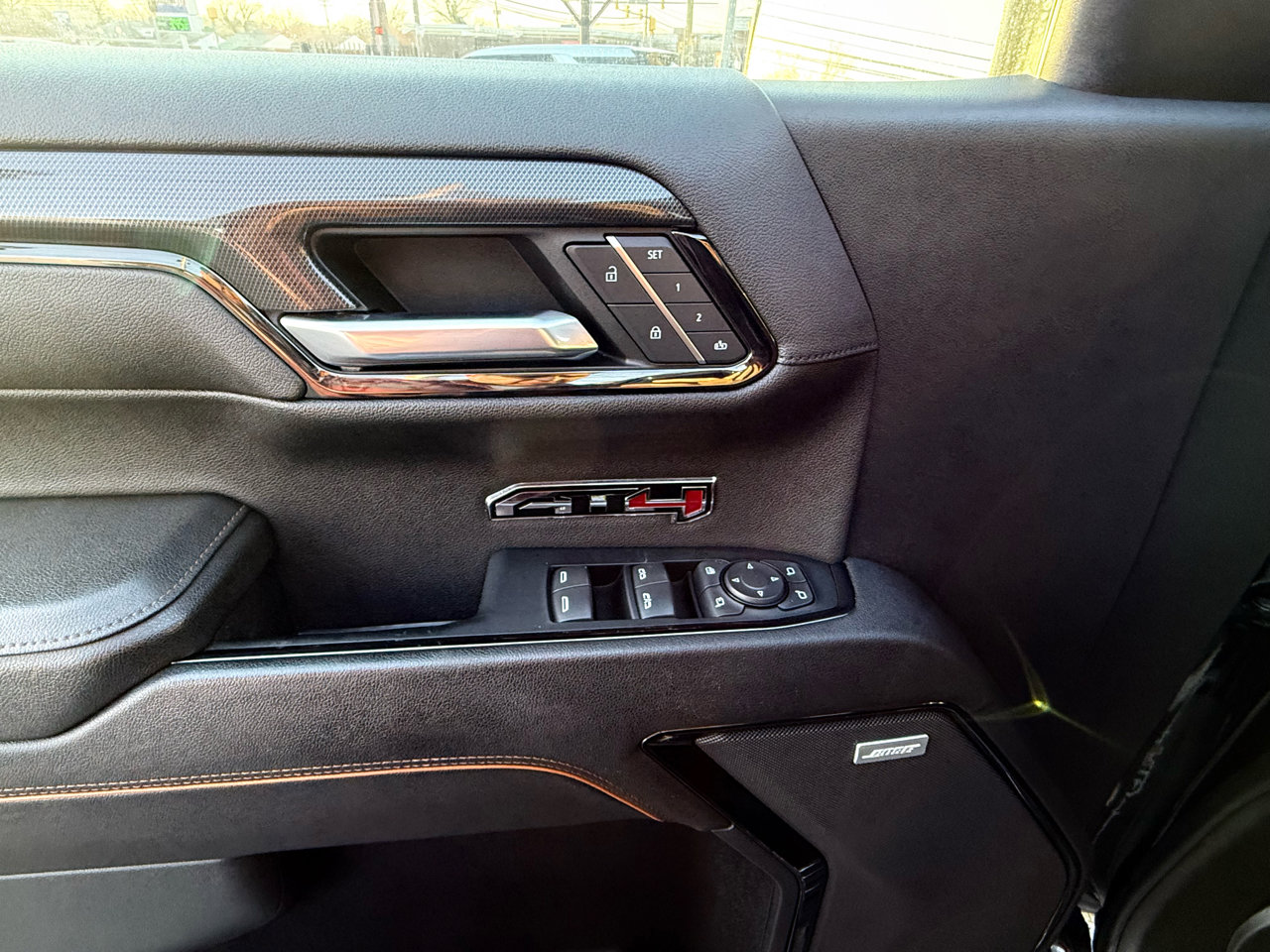 Used 2023 GMC Sierra 1500 AT4 w/ Technology Package image 28