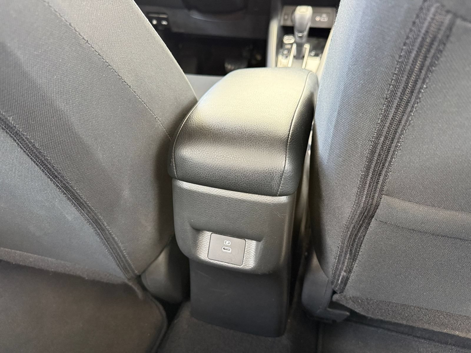 Used 2025 Nissan Versa SV FWD image 19