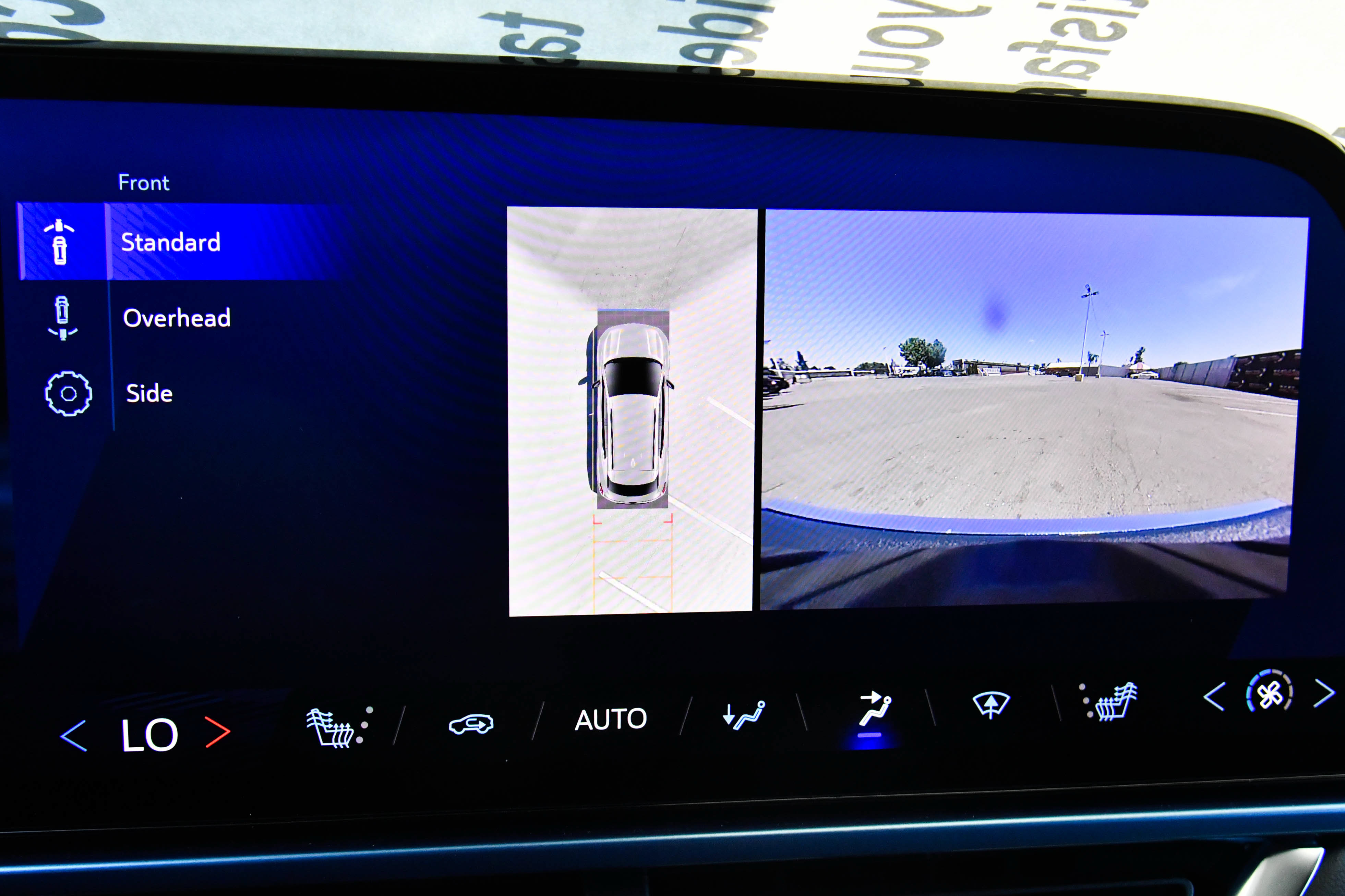 Used 2025 Chevrolet Equinox EV LT FWD image 23