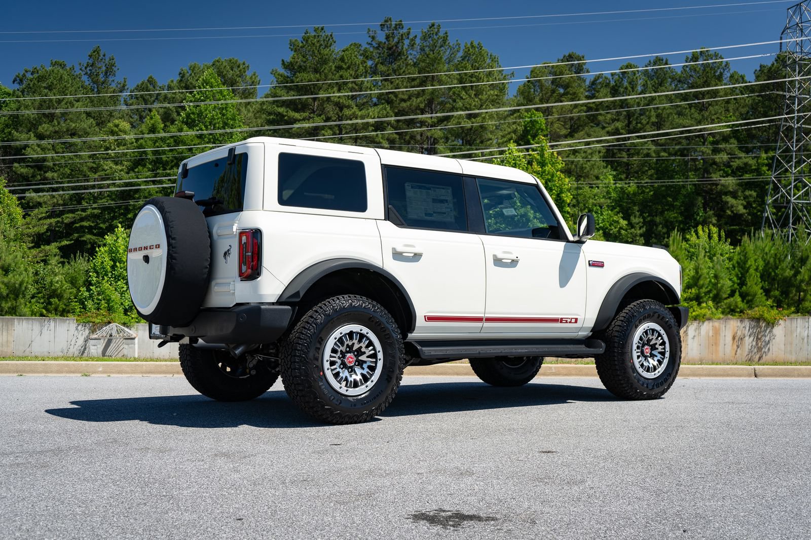 New 2026 Ford Bronco Outer Banks w/ Sasquatch Package AWD/4WD image 20