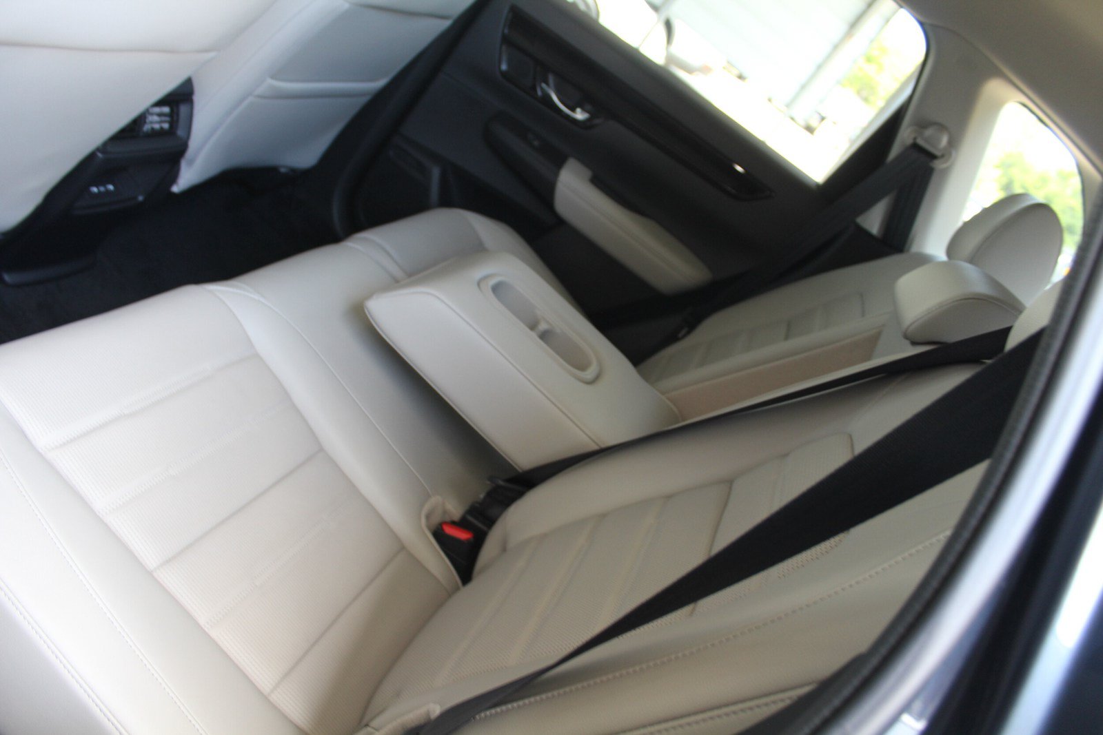 Used 2025 Honda CR-V EX-L image 17
