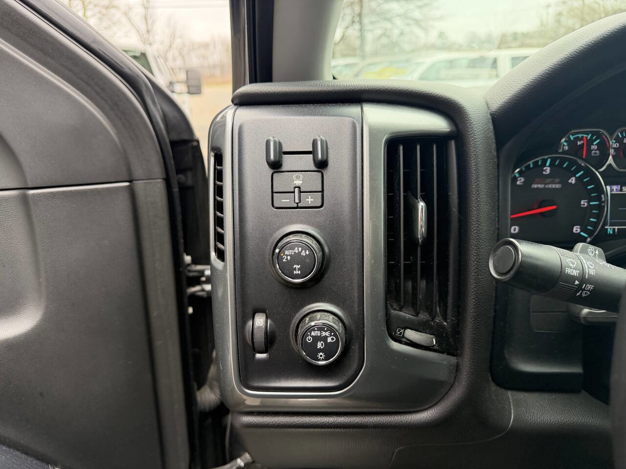 Used 2017 Chevrolet Silverado 1500 LT w/ All Star Edition image 11