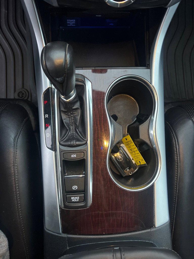 Used 2015 Acura TLX w/ Technology Package image 34