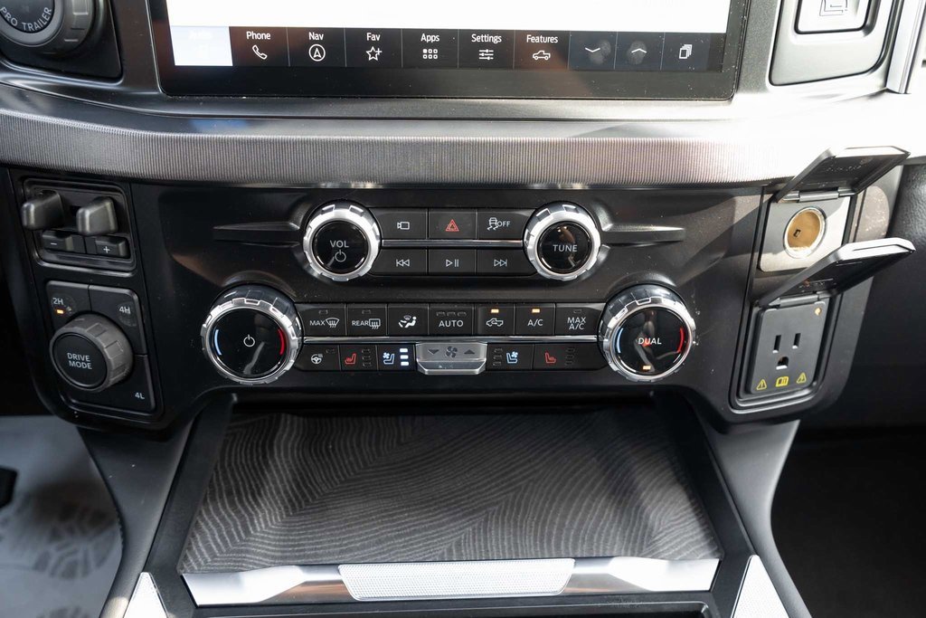 Used 2025 Ford F350 Platinum image 19