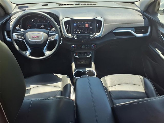 Used 2024 GMC Terrain SLT image 6