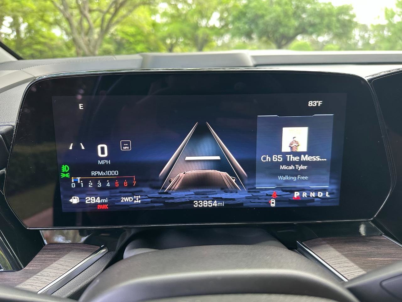 Used 2025 Chevrolet Tahoe Z71 w/ Comfort Package image 46