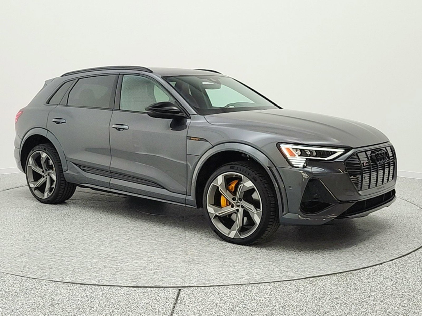 Used 2023 Audi e-tron S Premium Plus w/ Black Optic Package AWD/4WD image 3