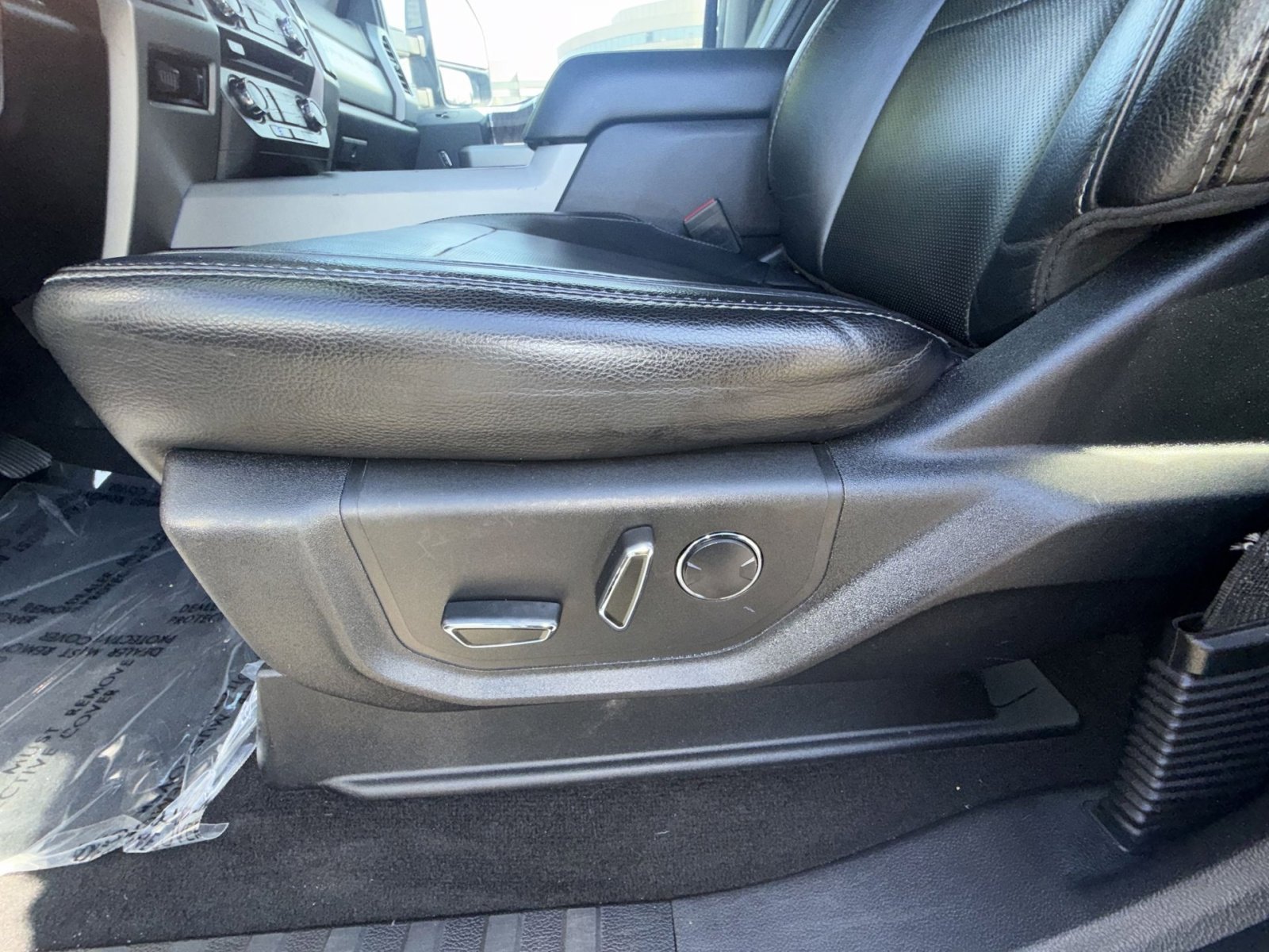 Used 2018 Ford F450 Lariat w/ Lariat Ultimate Package image 14