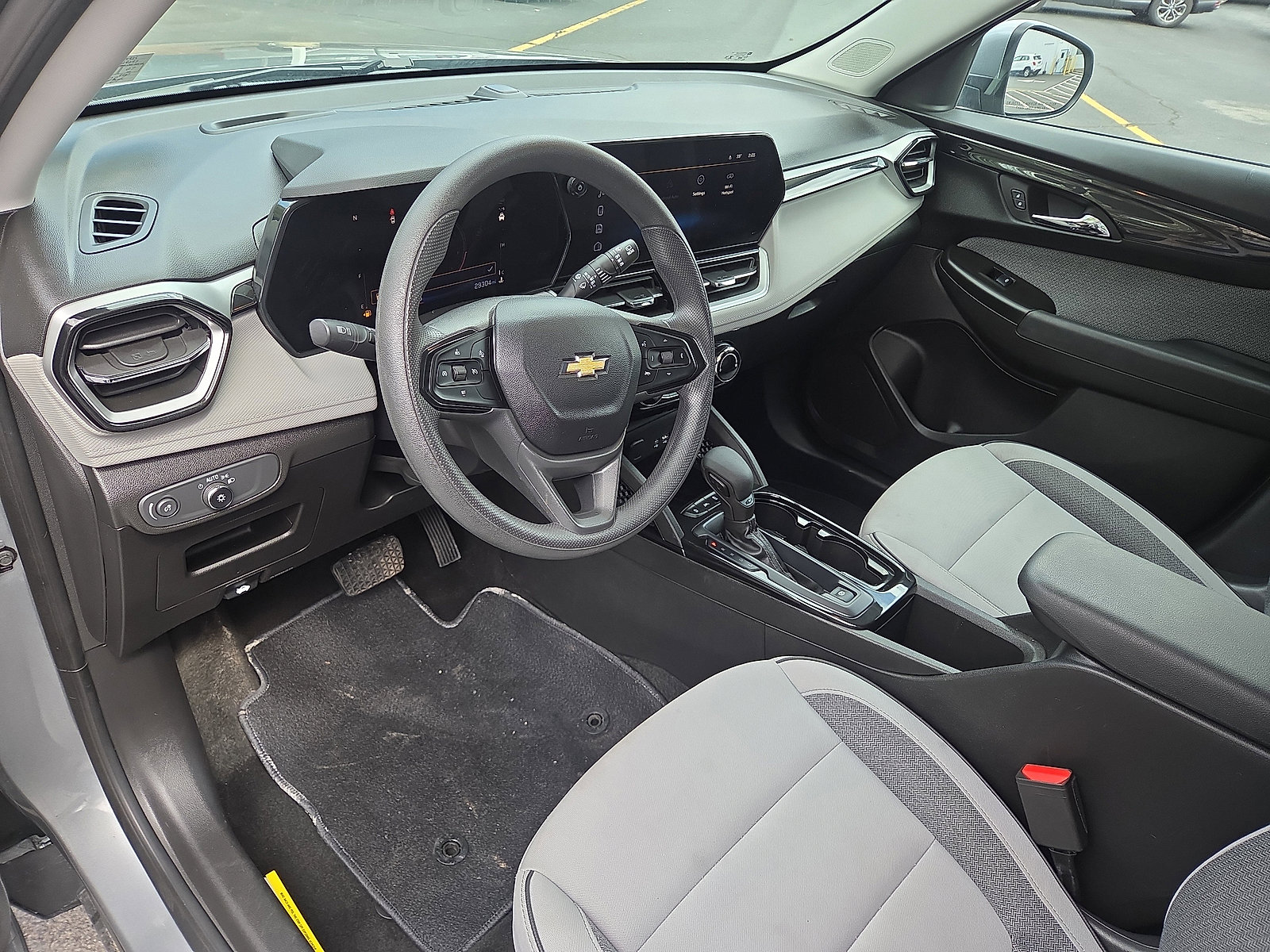 Used 2025 Chevrolet TrailBlazer LT image 15