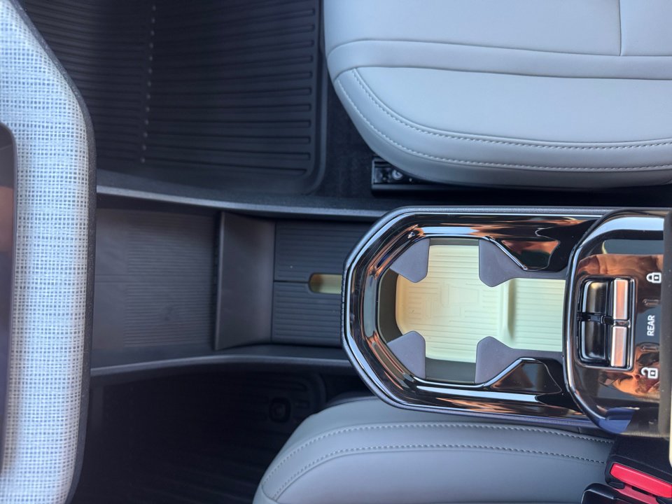 New 2026 Volvo EX30 Cross Country Ultra image 20