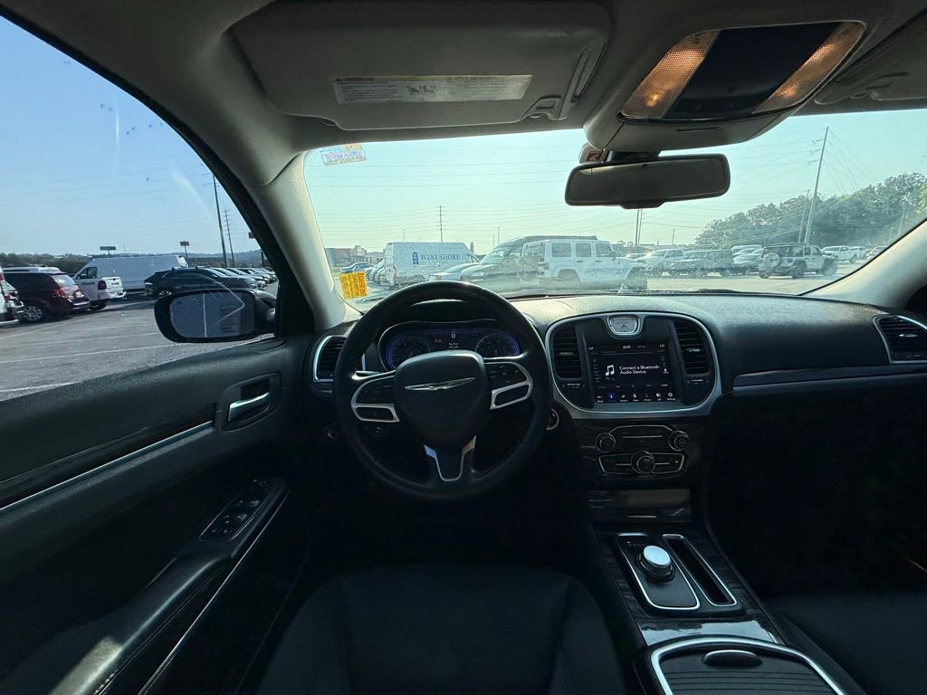 Used 2018 Chrysler 300 Touring w/ Sport Appearance Package RWD image 13