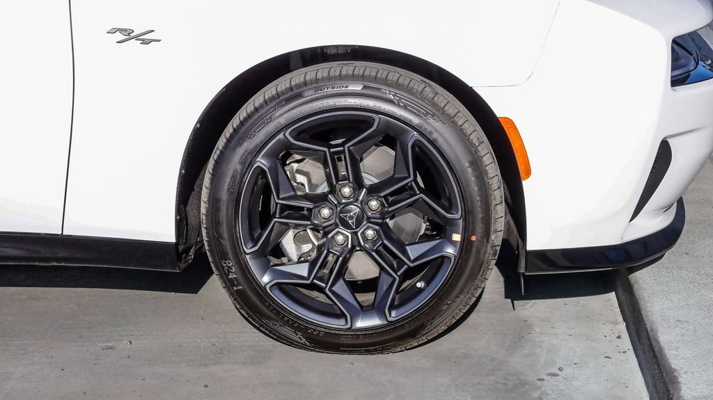 New 2026 Dodge Charger R/T w/ Blacktop Package AWD/4WD image 11