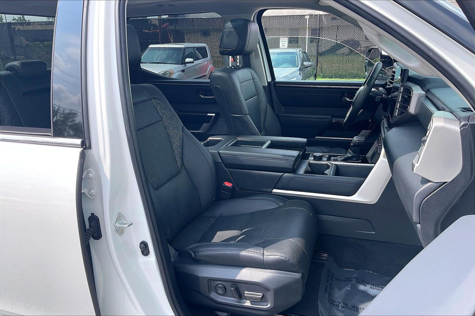Used 2023 Toyota Tundra Limited w/ TRD Off-Road Package AWD/4WD image 9