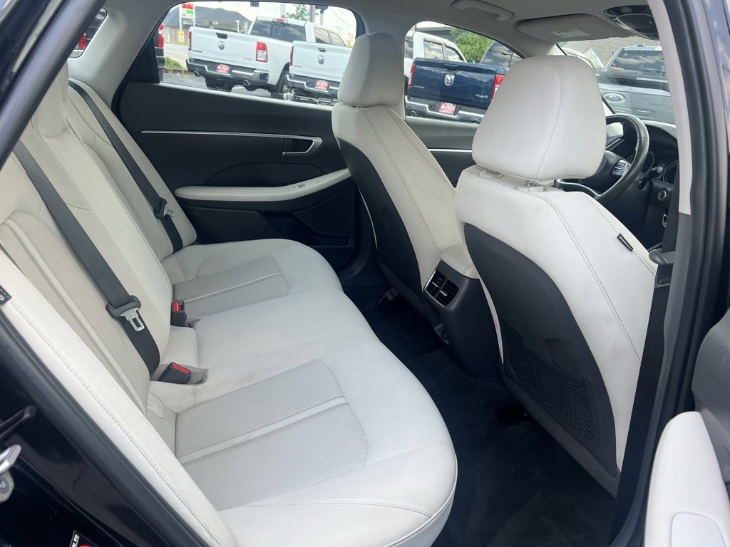 Used 2023 Hyundai Sonata SEL image 16