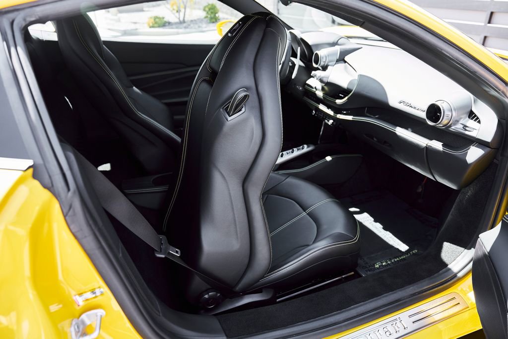 Used 2021 Ferrari F8 Tributo image 49