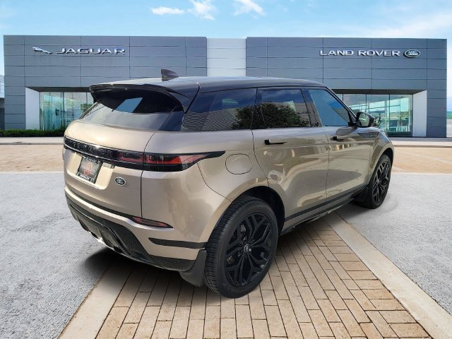 Certified 2023 Land Rover Range Rover Evoque R-Dynamic SE AWD/4WD image 4