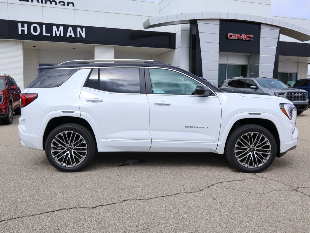 New 2026 GMC Terrain Denali w/ LPO, Floor Liner Package image 2