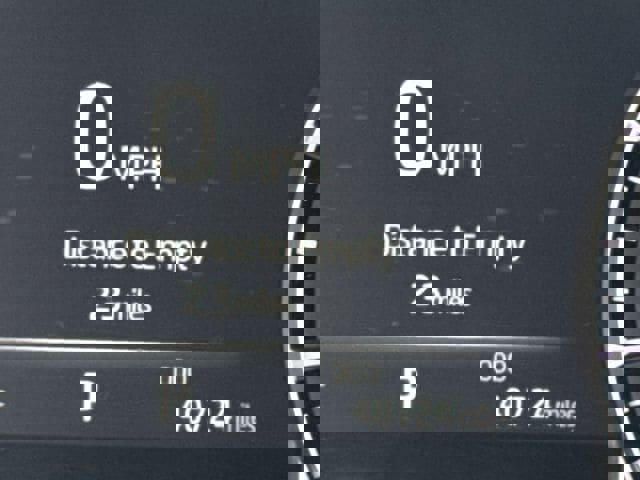 Used 2023 Toyota Highlander XLE image 17