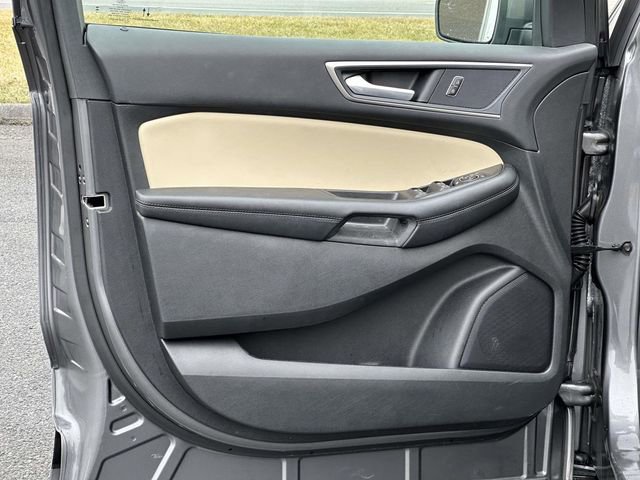 Used 2024 Ford Edge SEL w/ Convenience Package image 15