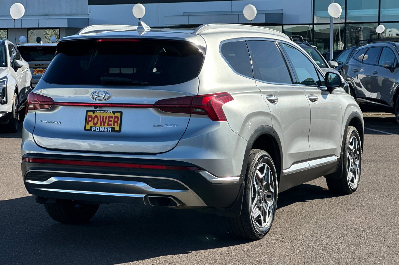 Used 2021 Hyundai Santa Fe Limited w/ Cargo Package image 4