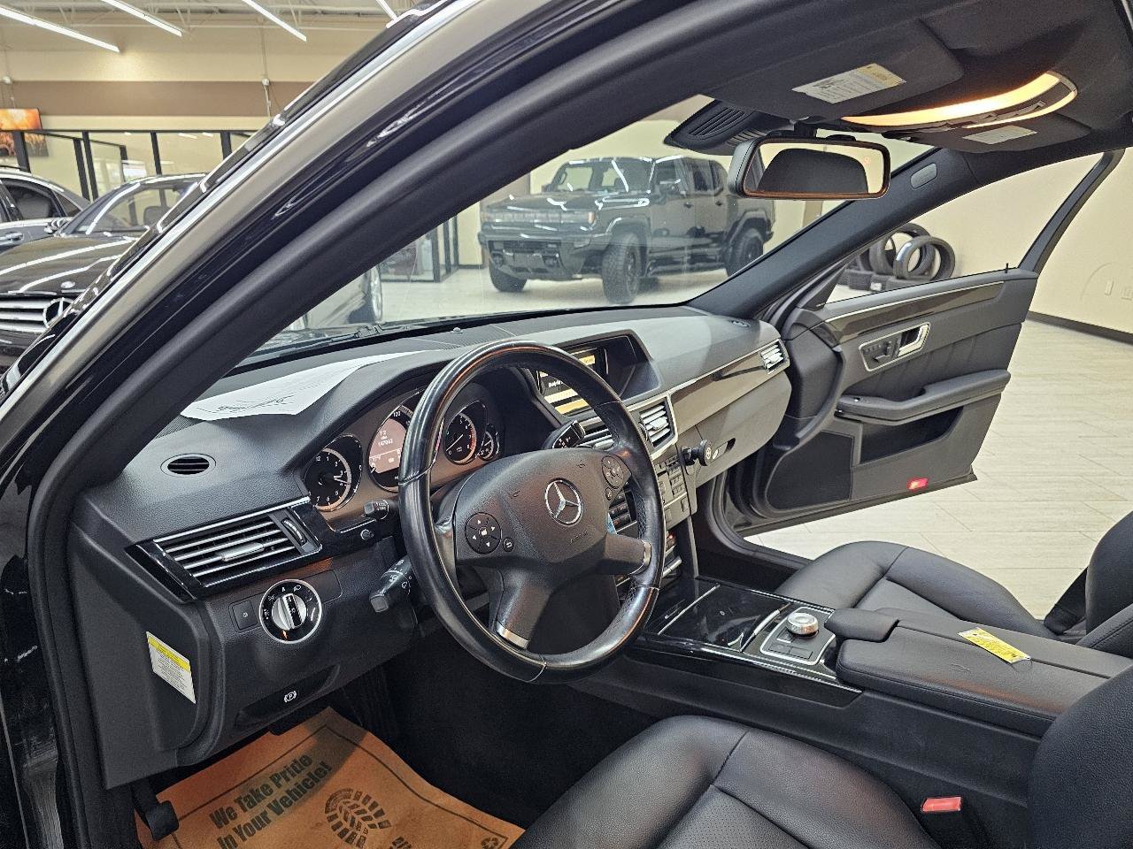 Used 2011 Mercedes-Benz E 350 Sedan w/ Premium 2 Pkg image 19
