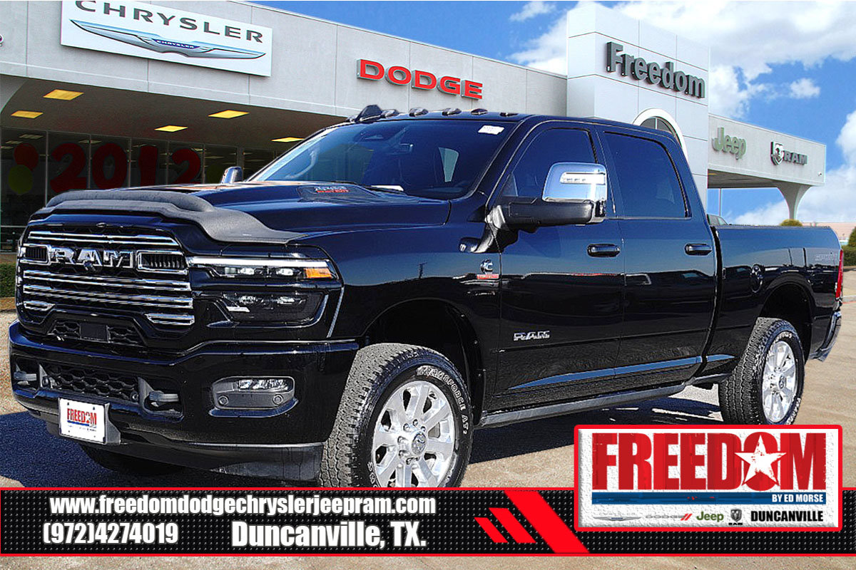 Used 2025 RAM 3500 Laramie AWD/4WD image 1
