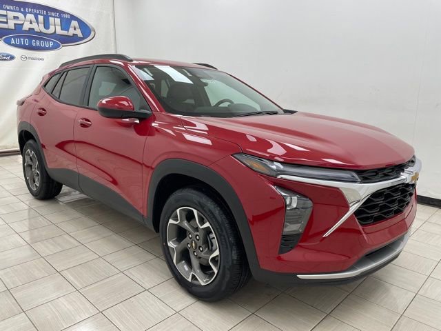 New 2026 Chevrolet Trax LT image 1