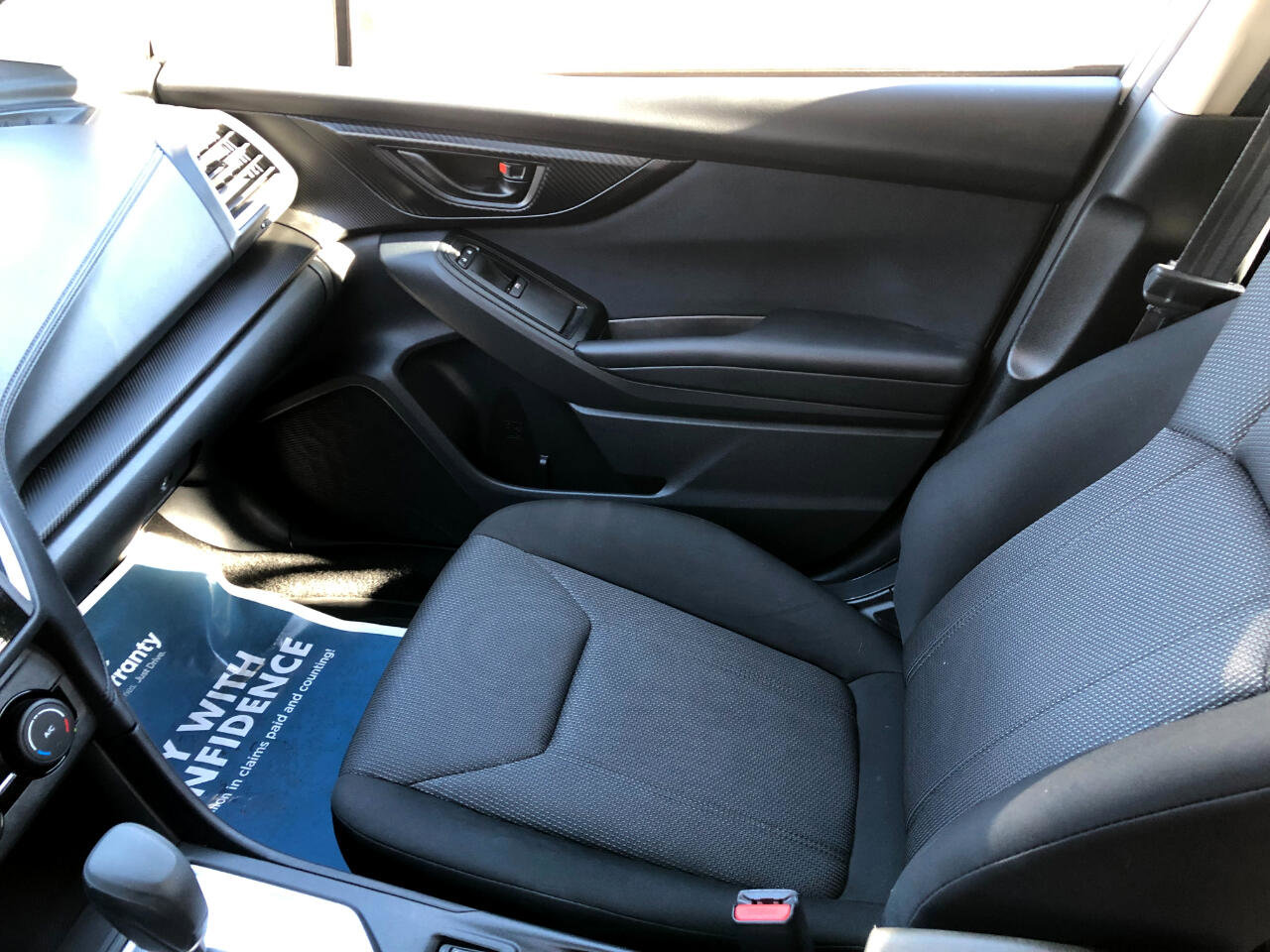 Used 2022 Subaru Impreza 2.0i Premium image 23