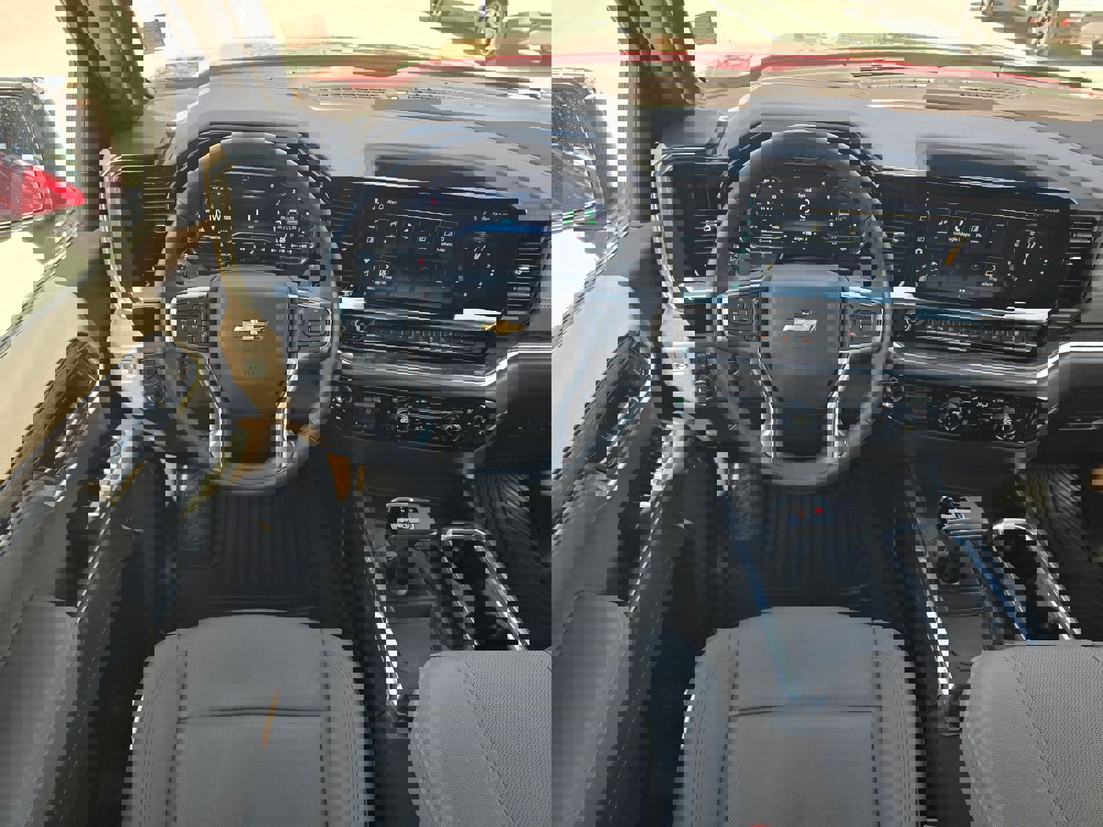 Used 2025 Chevrolet Silverado 1500 LTZ w/ Z71 Off-Road Package image 16